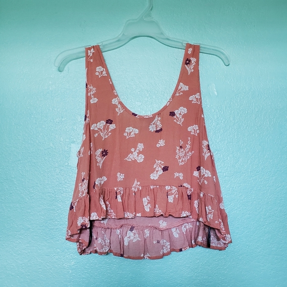 Forever 21 Floral Top - Picture 2 of 3